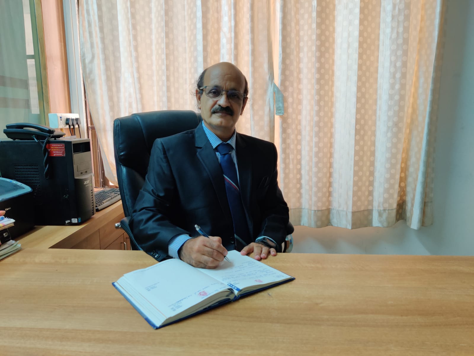 Dr. Sham Sachinwala